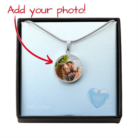 PhotoLaura™ - Circle Necklace With Your Photo - Briloura